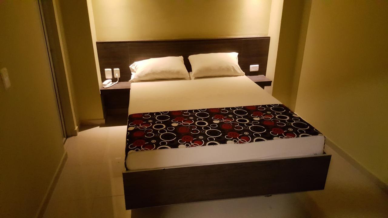 Hotel 56 Avenue Plaza 바랑키야 외부 사진